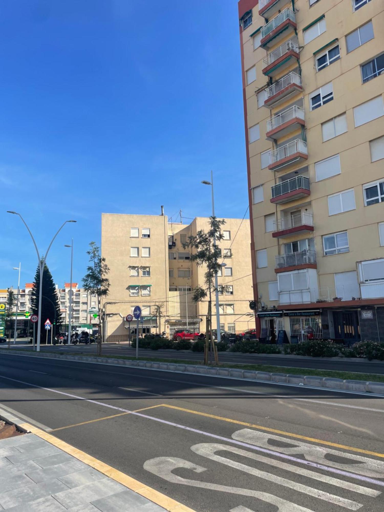 Apartamento Layla - Solo Familias ガンディア エクステリア 写真